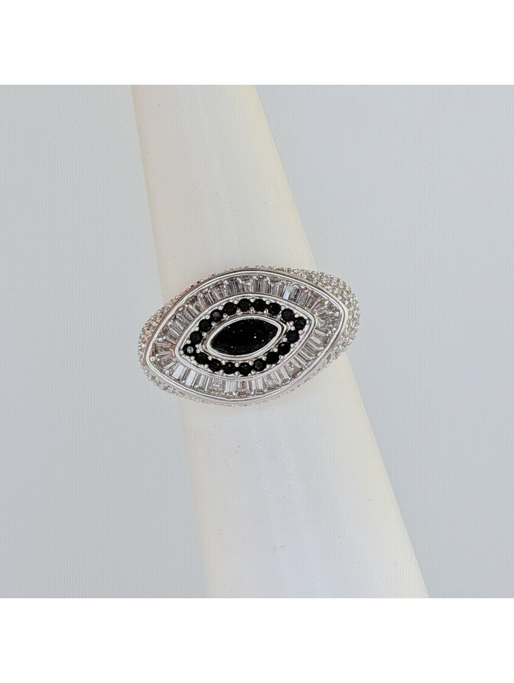 Bomb Party UNTAMED Ring Sz 6 "Eye In The Dark" Onyx Sandstone on Rhodium